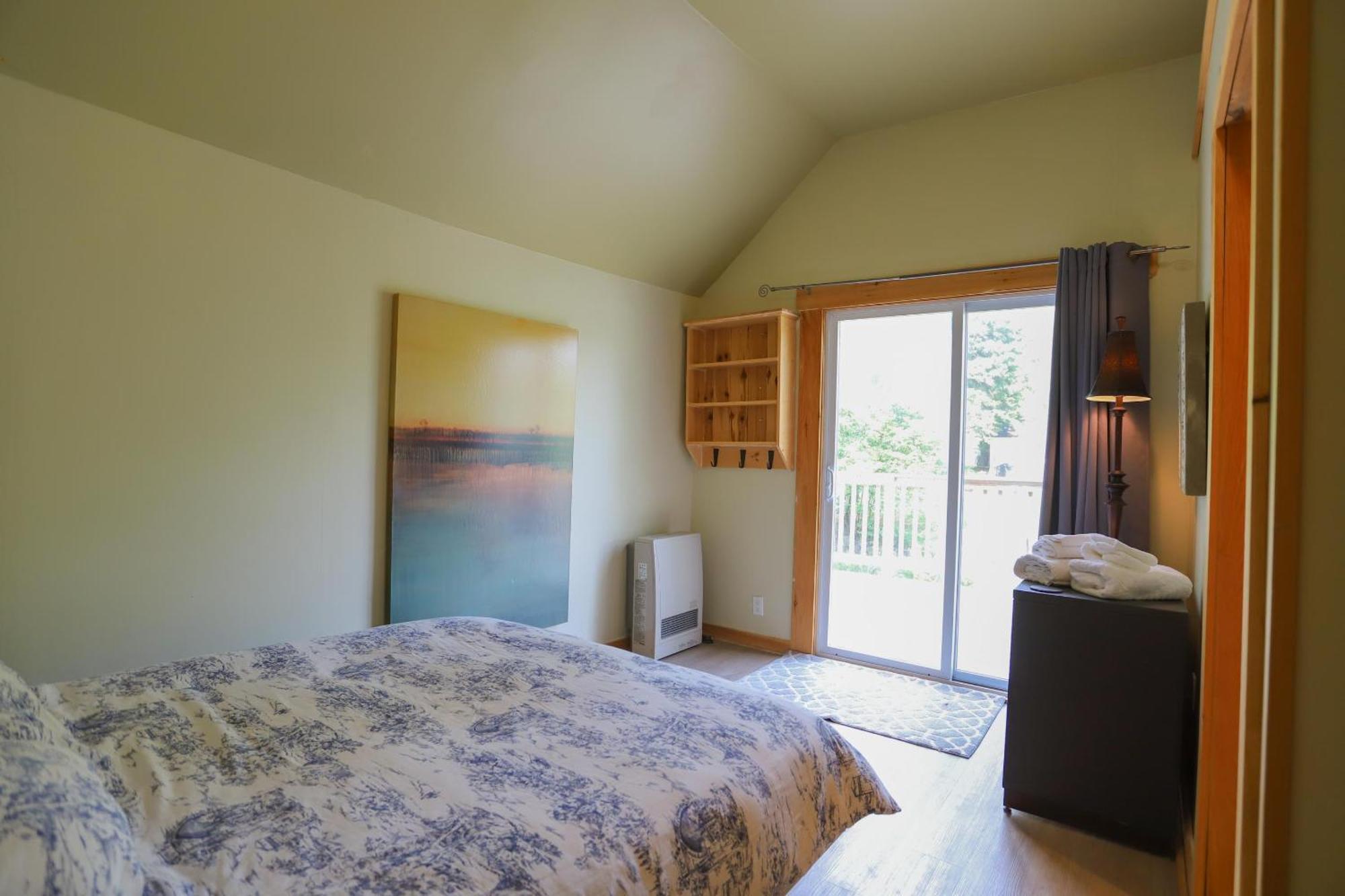 23Maple Bed & Breakfast Haliburton Eksteriør bilde